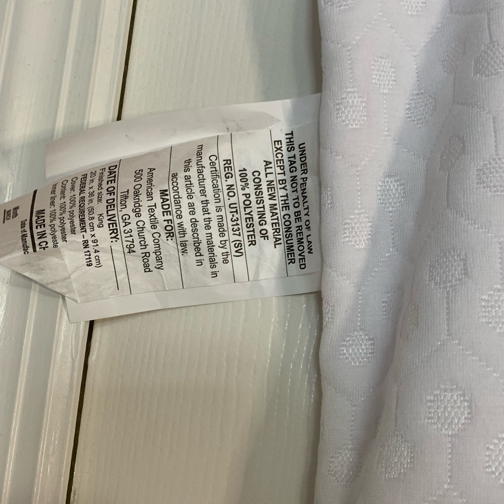 Allerease new without tags king size pillow cover - Picture 6 of 8